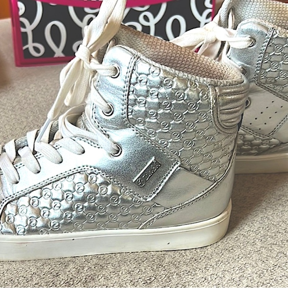 Zumba High Top Street Boss shoes; silver size 7.5
